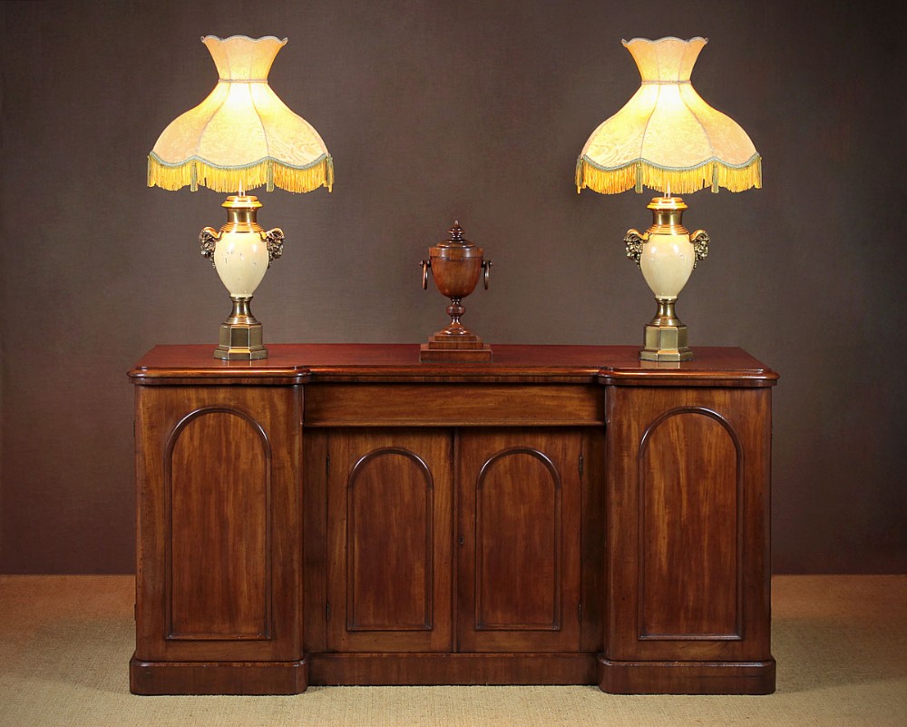 Mid 19th.c. Four Door Mahogany Chiffonier Sideboard c.1860.