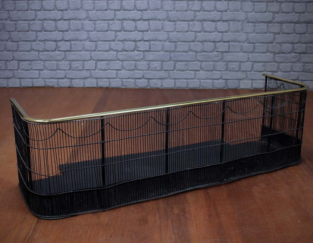 Wirework Fender & Spark Guard c.1830