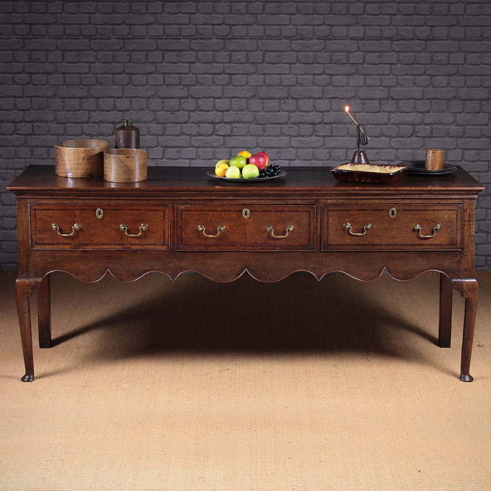Georgian Oak Welsh Dresser Base c.1800.