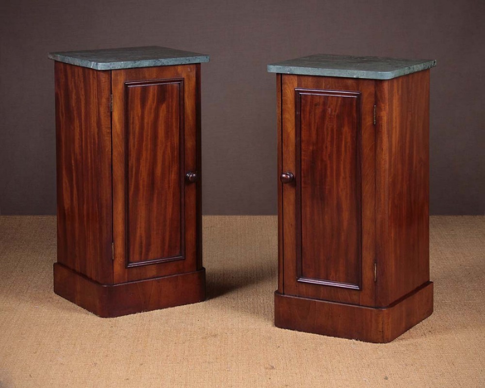 Pair Late 19th.c. Mahogany Bedside Cabinets c.1890