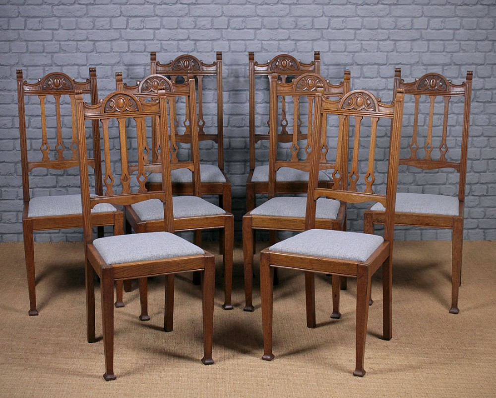 Set of 8 Edwardian Oak Dining Chairs c.1905.