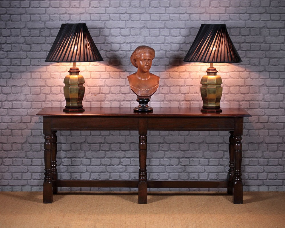 Early 20th.c. Dark Oak Serving Side Table c.1920
