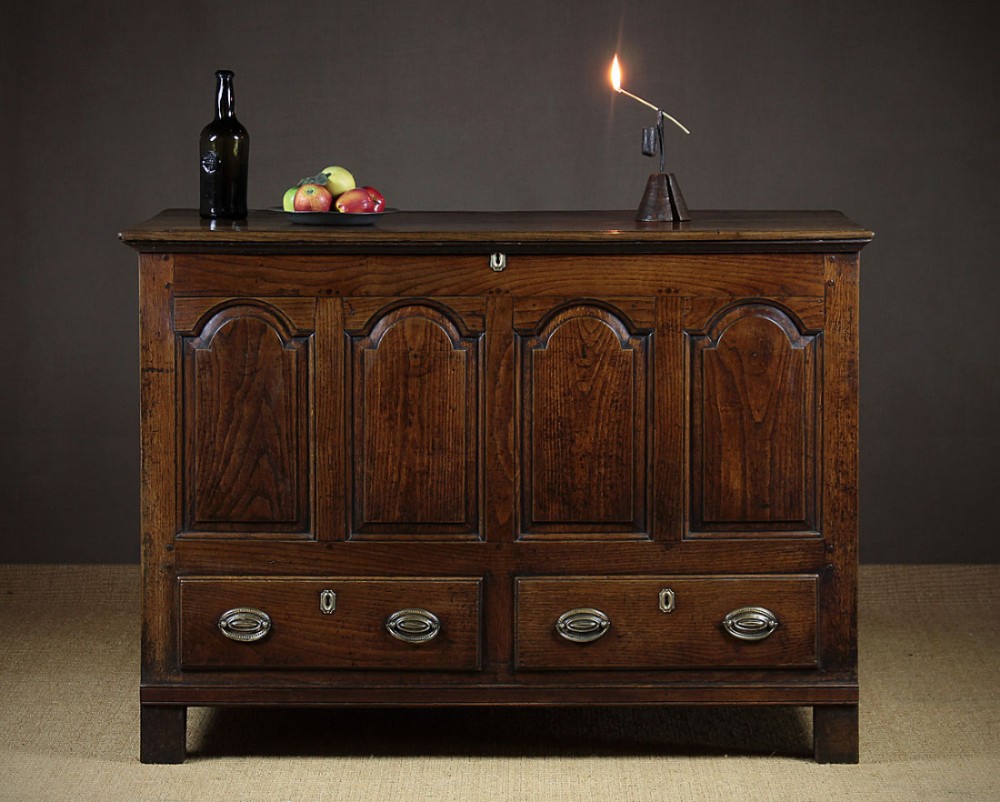 18th.c. Oak Mule Chest c.1760.