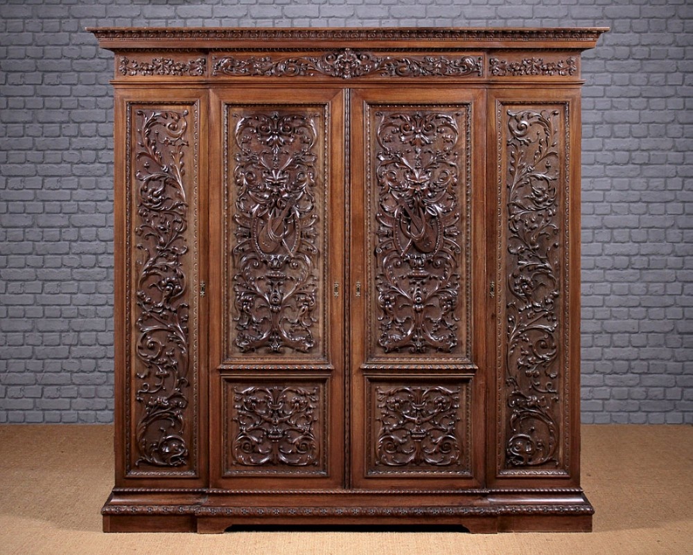 Late 19th.c. Carved Wardrobe c.1880