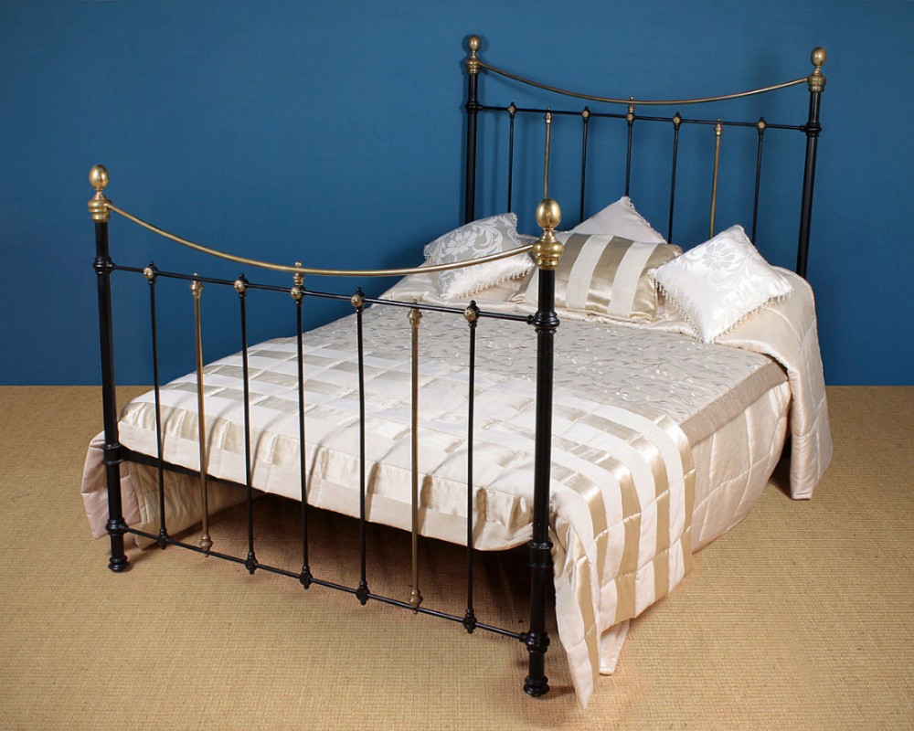 Five Foot Wide Brass & Iron Bed c.1880.