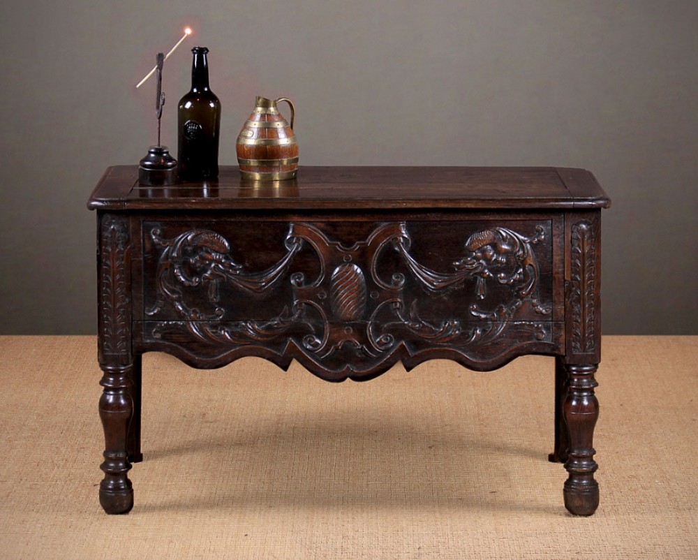 19th.c. Carved Oak Coffer c.1810.