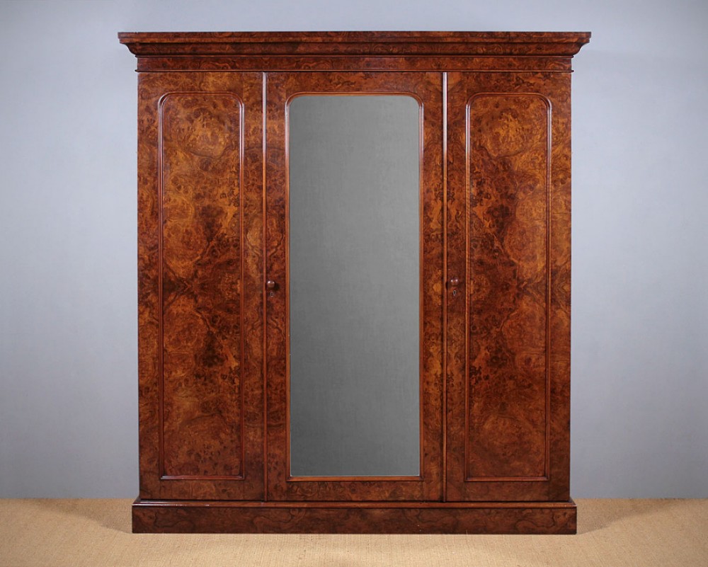 Burr Walnut Combination Wardrobe & Press by Heal & Son c.1850.