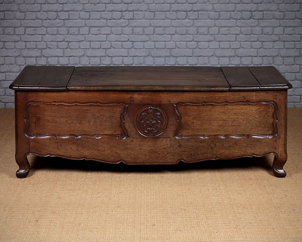 LONG OAK COFFER C.1790