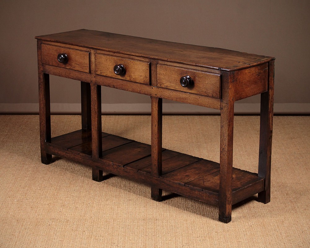 Early 19th.c. Oak Welsh Potboard Dresser Base c.1800