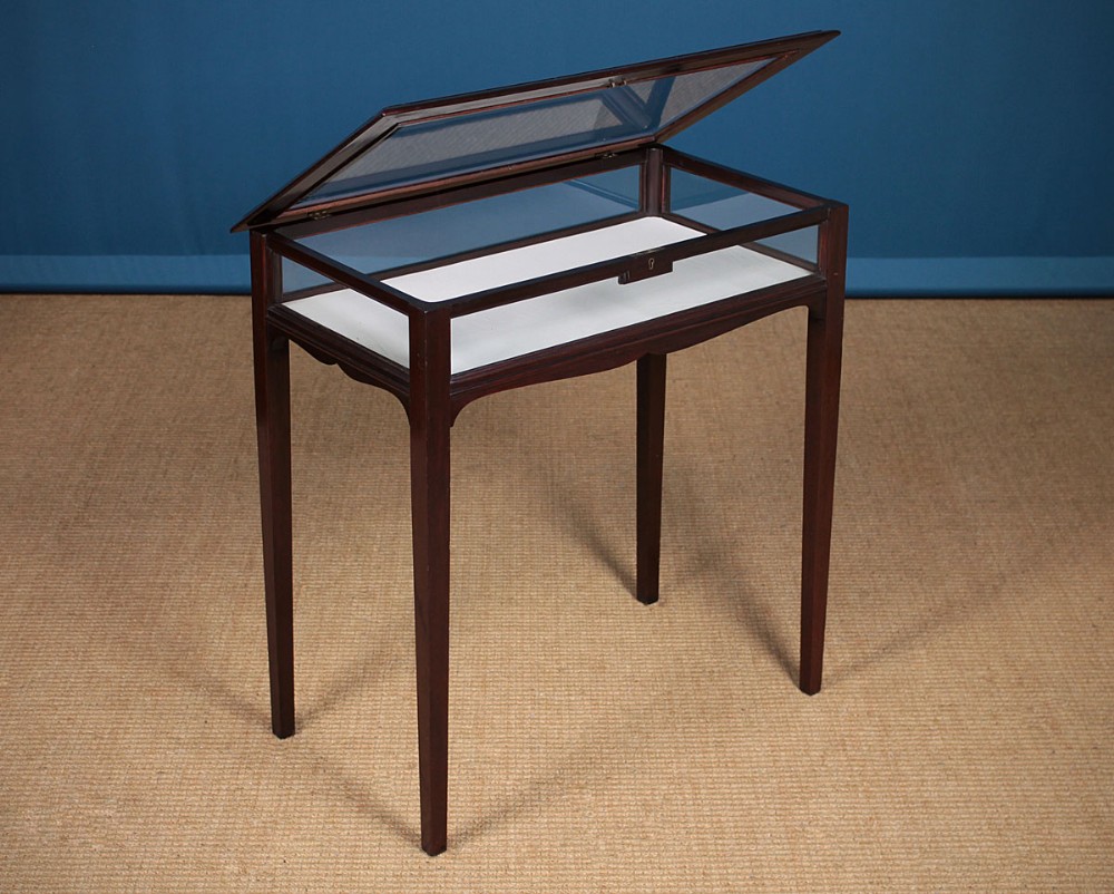 Edwardian Mahogany Bijouterie Display Table c.1910