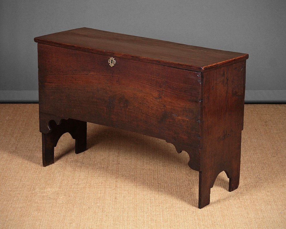 Oak Six Plank Coffer c.1720.