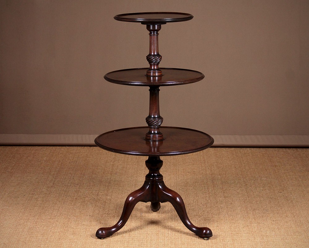 George III Mahogany Dumb Waiter c.1810.