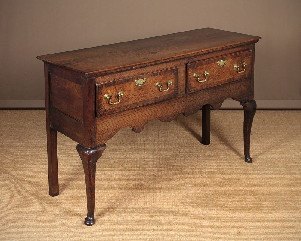 Small George III Oak Open Dresser Base c.1800.