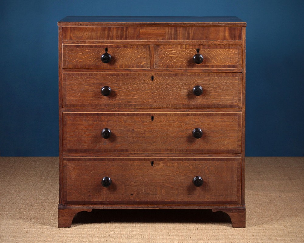 Oak & Mahogany Crossbanded Chest of Drawers c.1820.