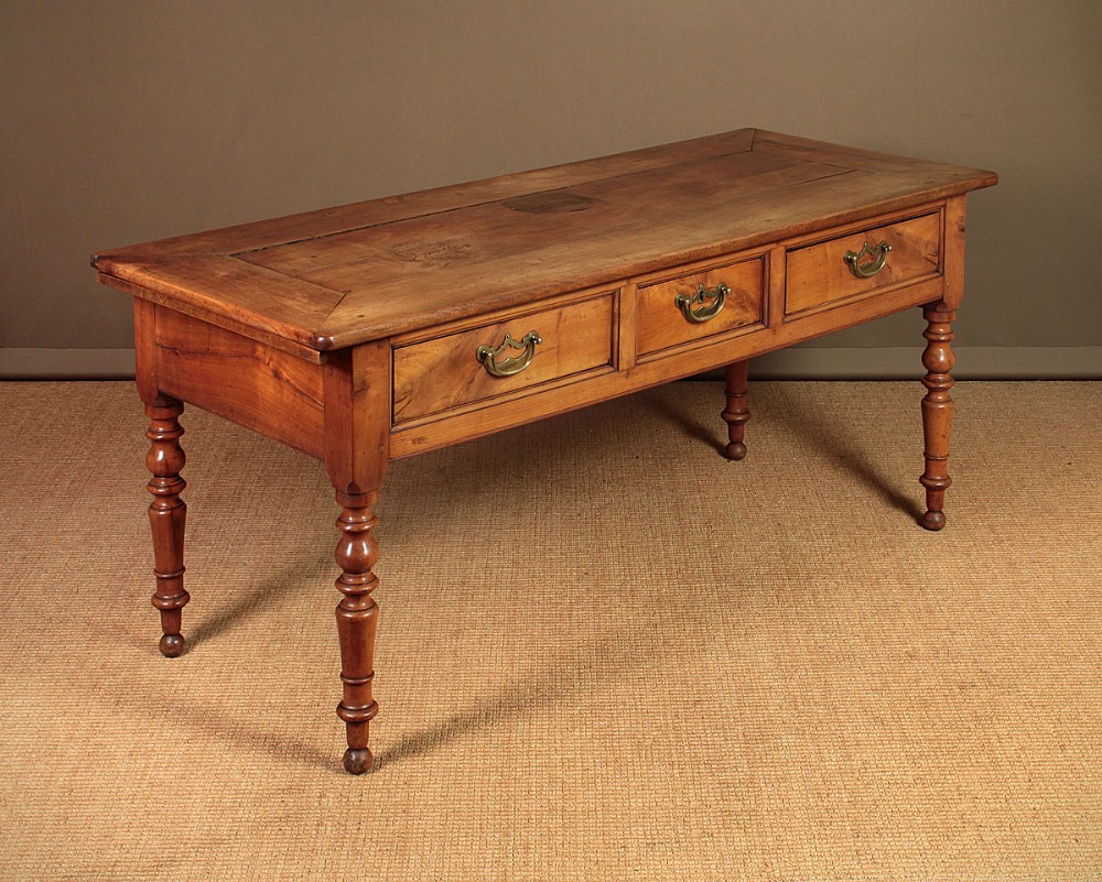 19th.c. Cherry Wood Kitchen Dresser Base c.1840.