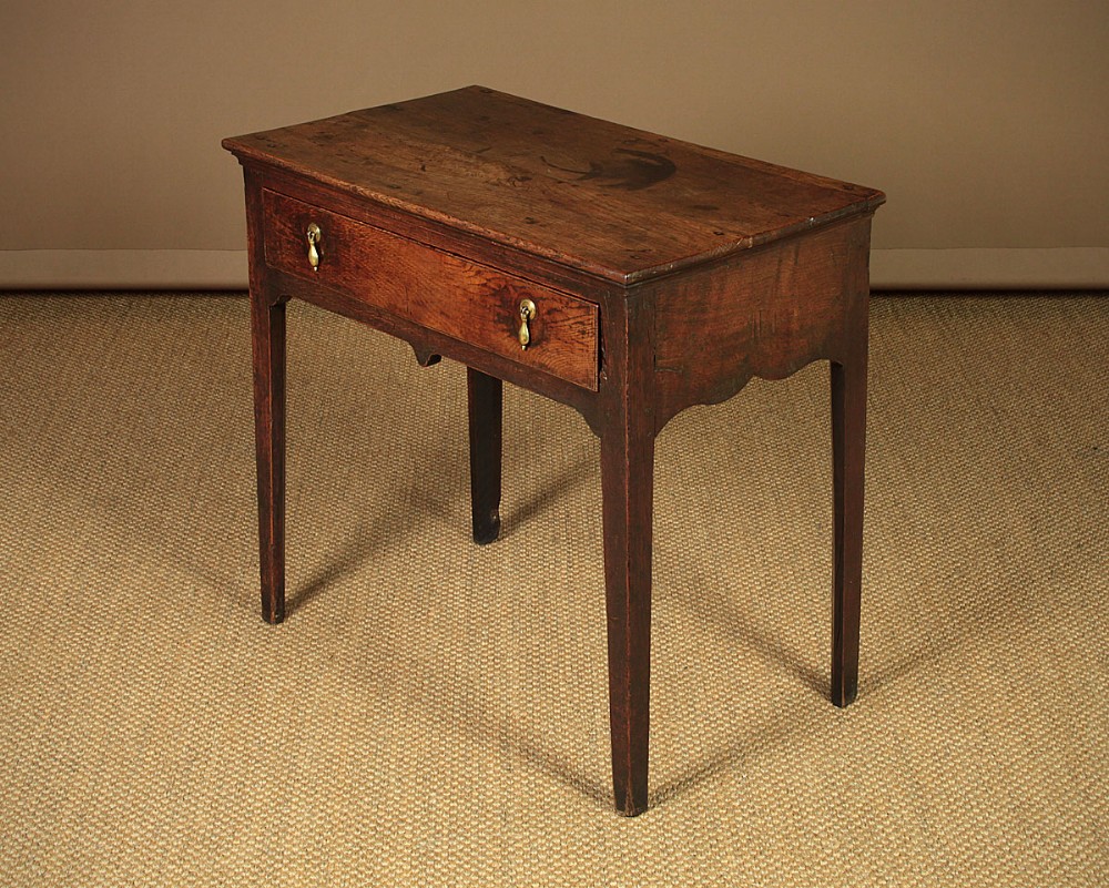 Small Georgian Oak Lowboy Side Table c.1790.