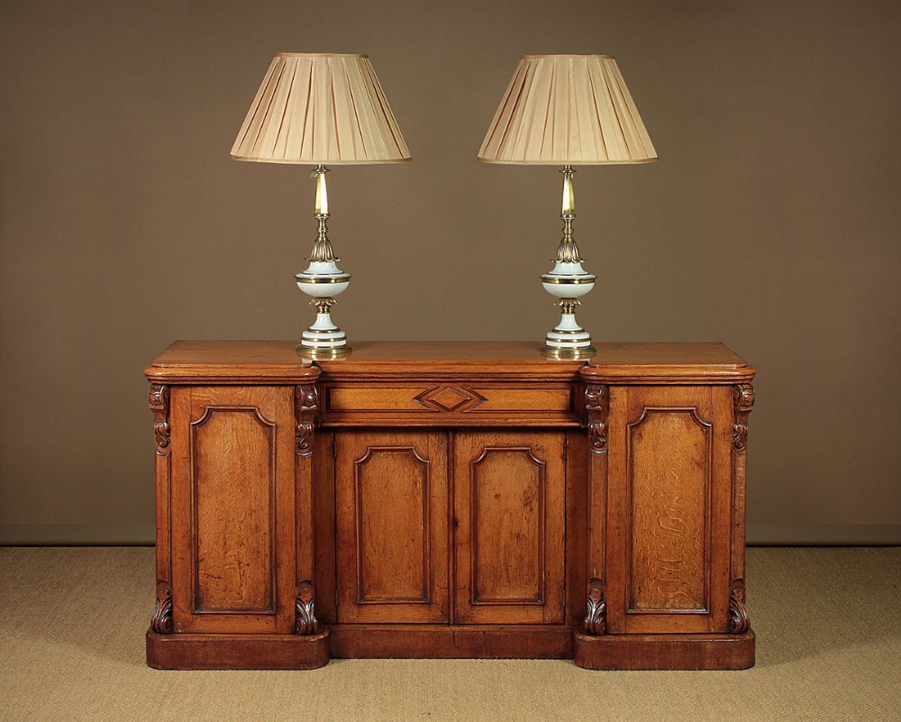 Mid 19th.c. Inverted Breakfront Four Door Oak Sideboard c.1860.