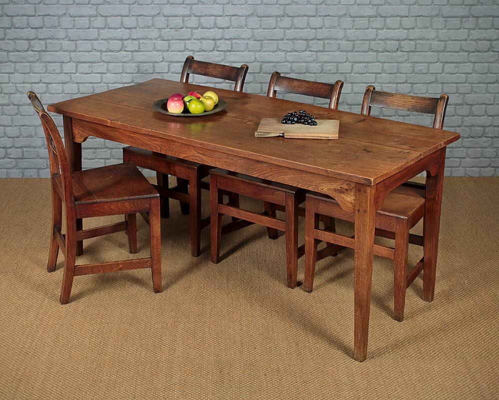 Mid 19th.c. Elm Farmhouse Kitchen Table c.1860. 
