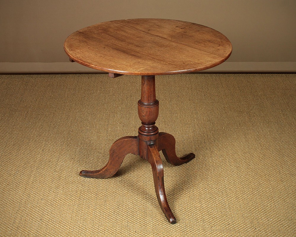 Georgian Oak Tilt Top Supper Table c.1800. 