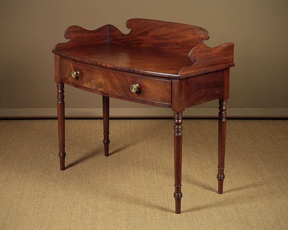 Regency Mahogany Side Table c.1820.