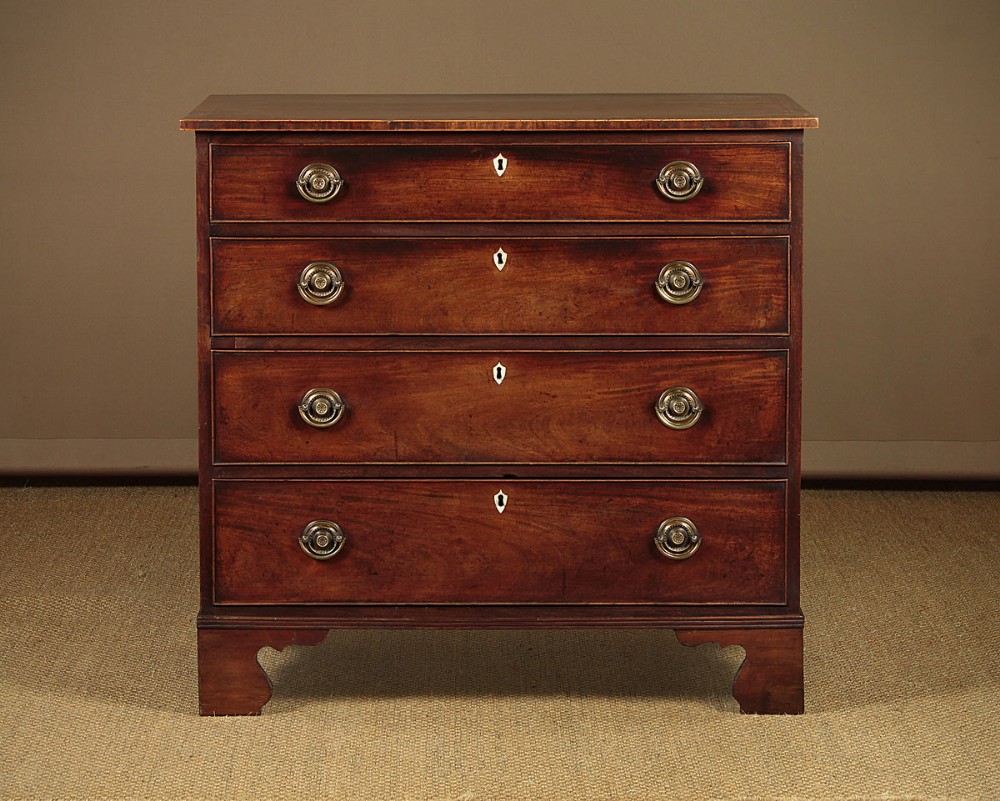 Early 19th.c. Mahogany Chest of Drawers c.1820.