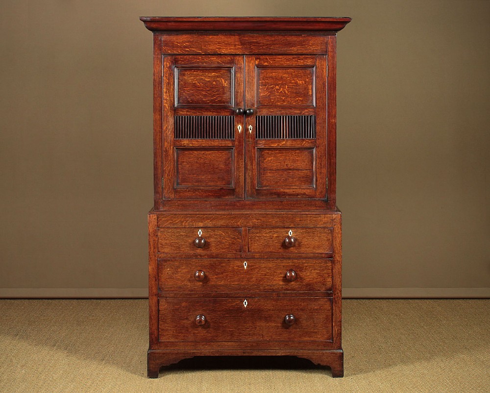 Welsh Oak Bread & Cheese Kitchen Cupboard c.1800.