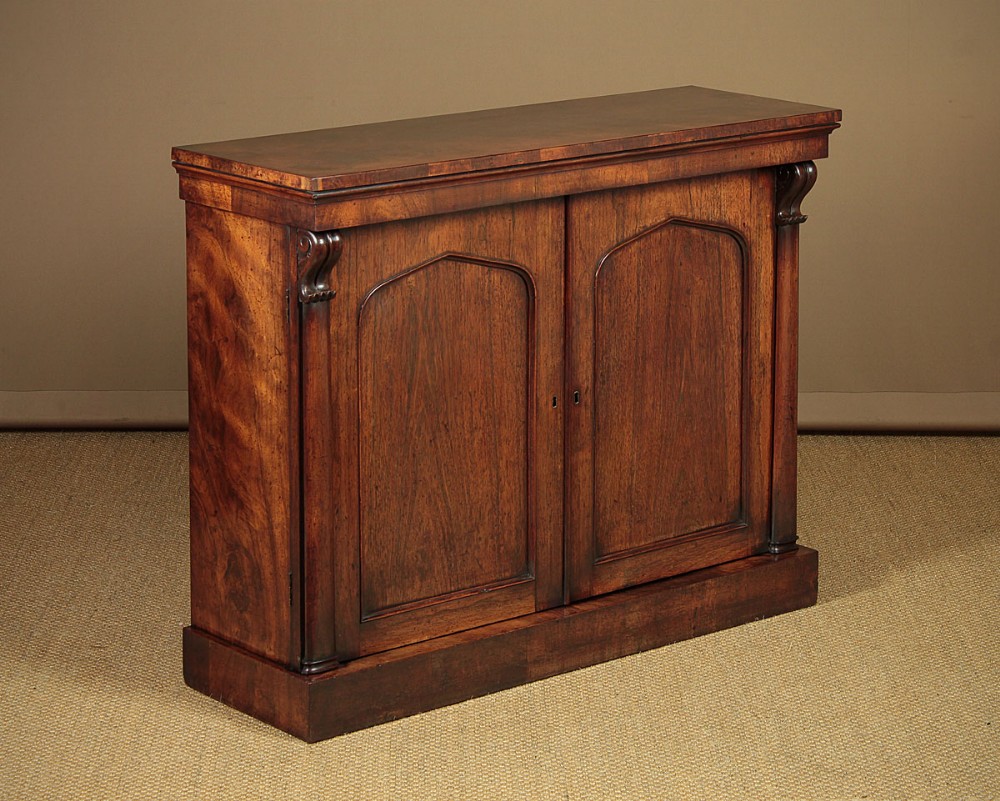 Regency Rosewood Chiffonier c.1825.