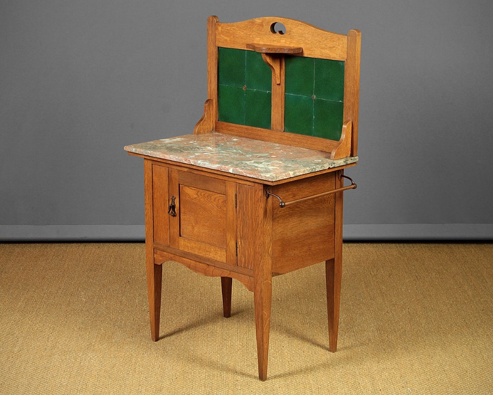 Small Arts & Crafts Washstand c.1905.