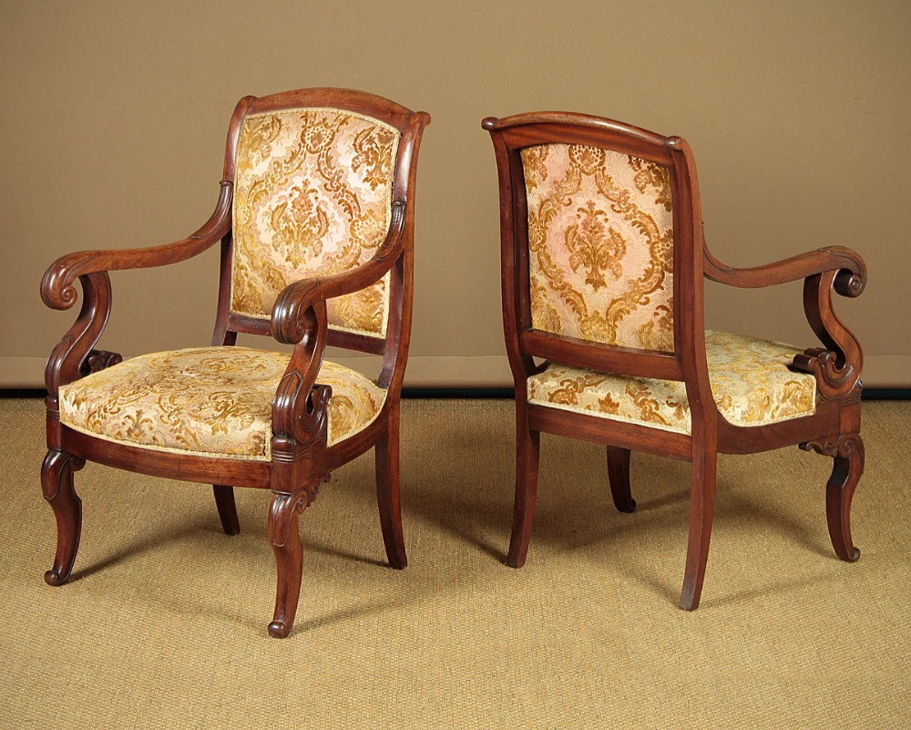 Pair of Regency Mahogany Open Armchairs c.1830.