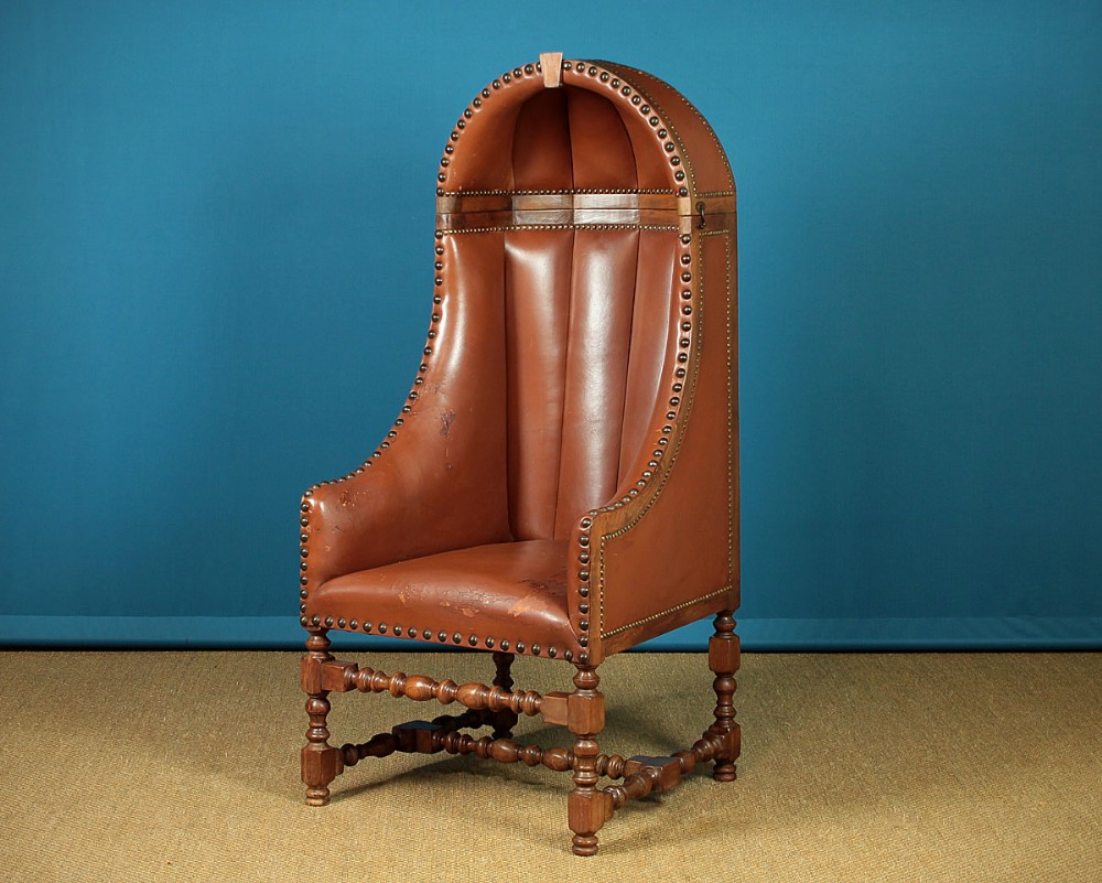Oak & Leather Porter’s Chair c.1930.