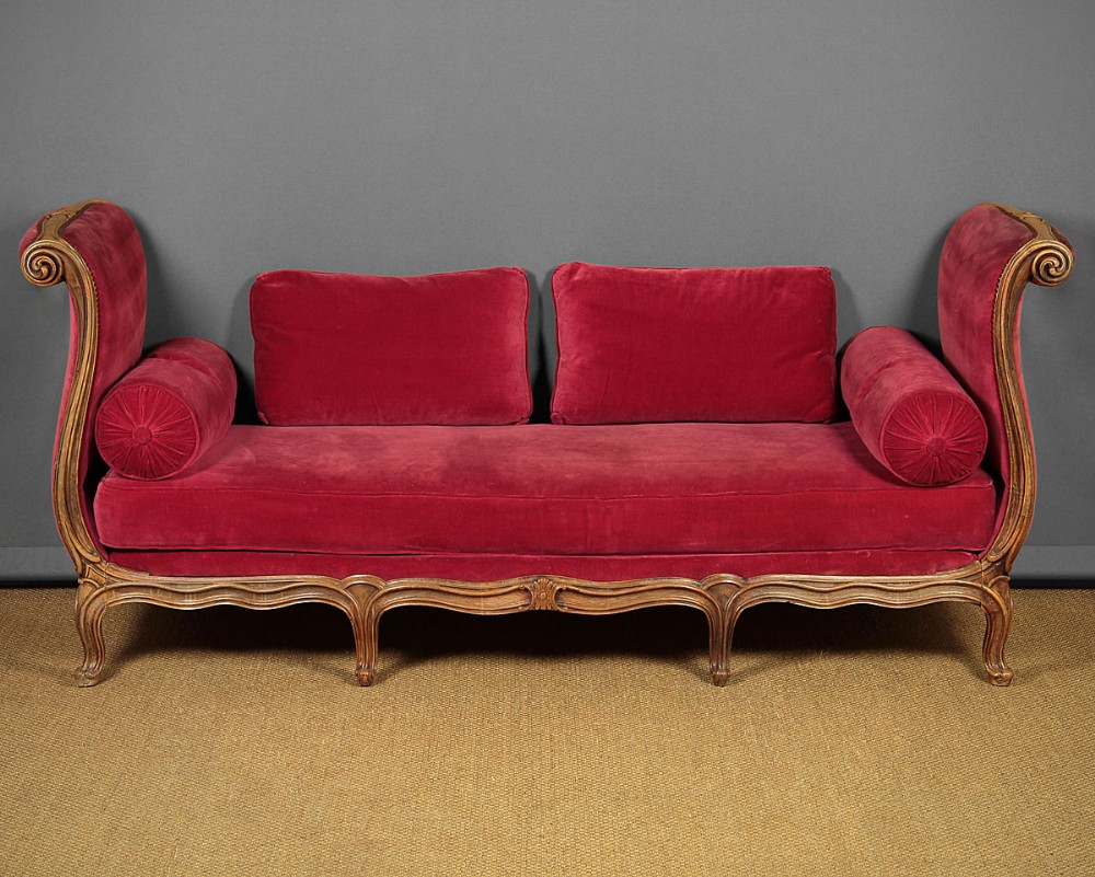 Scroll End Walnut Daybed c.1910.
