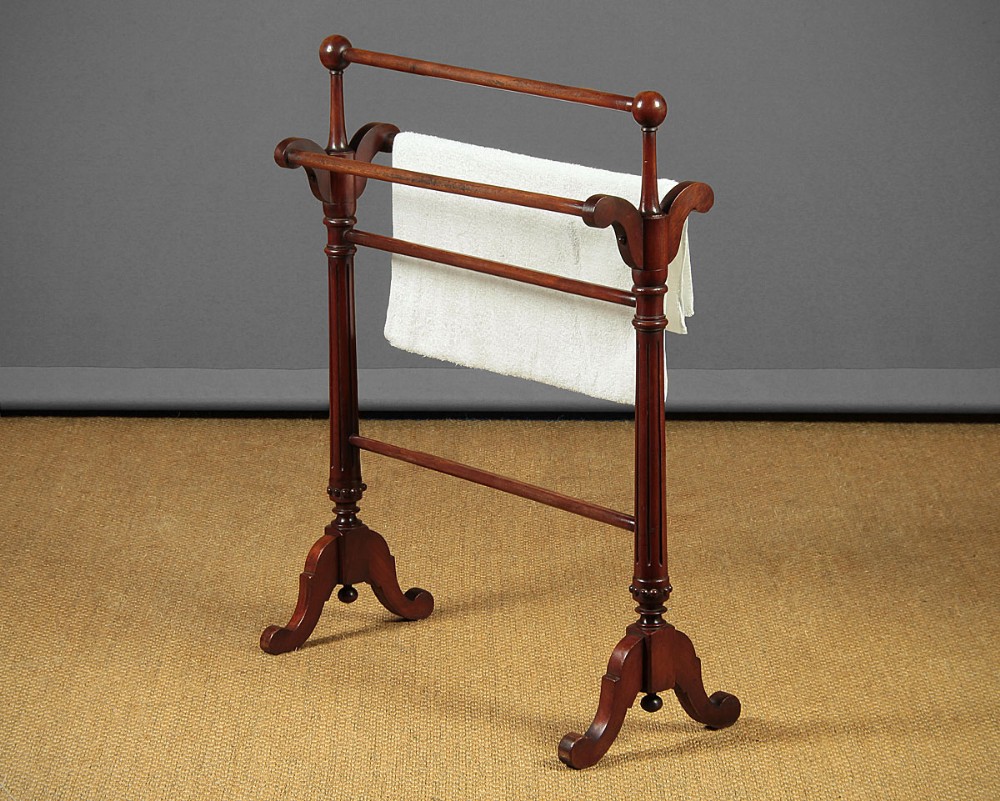 Mid 19th.c. Mahogany Bathroom Towel Rail c.1860.
