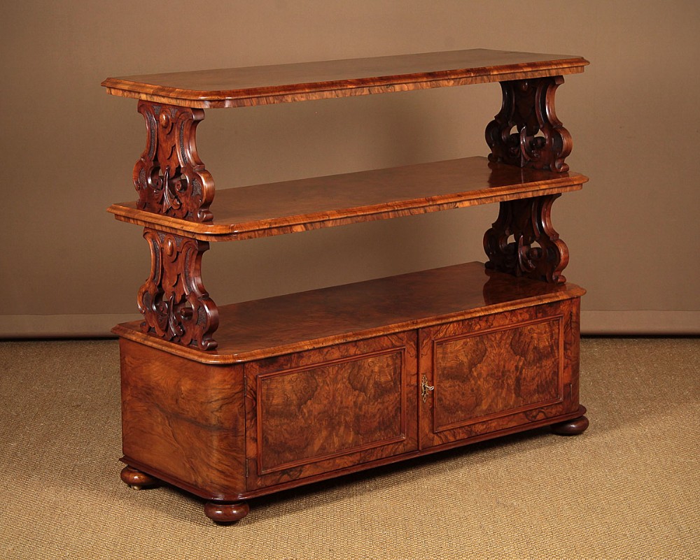 Mid 19th.c. Walnut Buffet c.1870. 