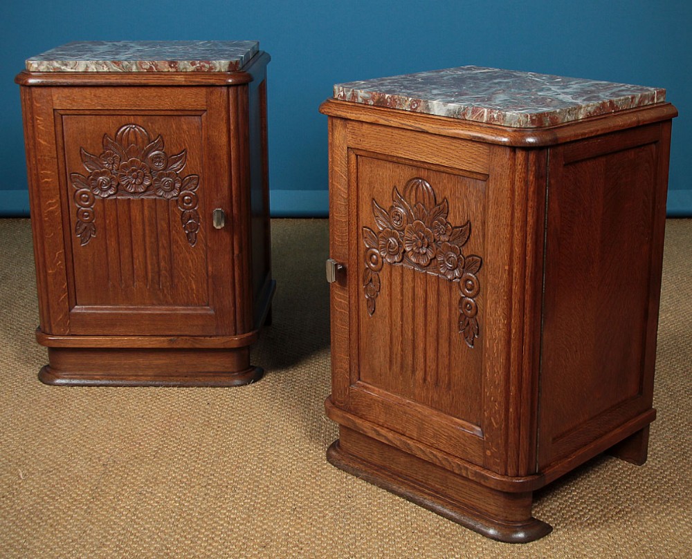 Pair of Art Deco Bedside Cabinets c.1930.