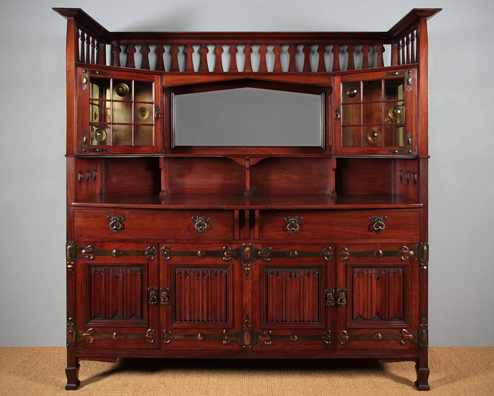 Large Arts & Crafts Walnut Sideboard by Shapland & Petter of Barnstaple c.1900.