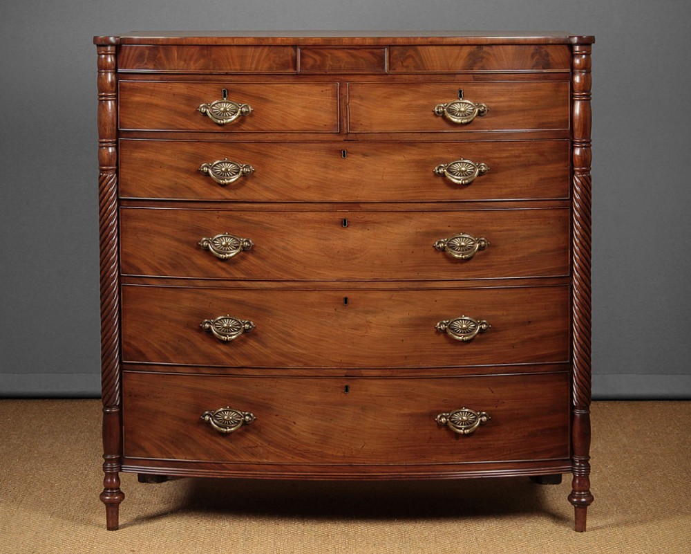 Large Regency Era Mahogany Chest Of Drawers c.1830.