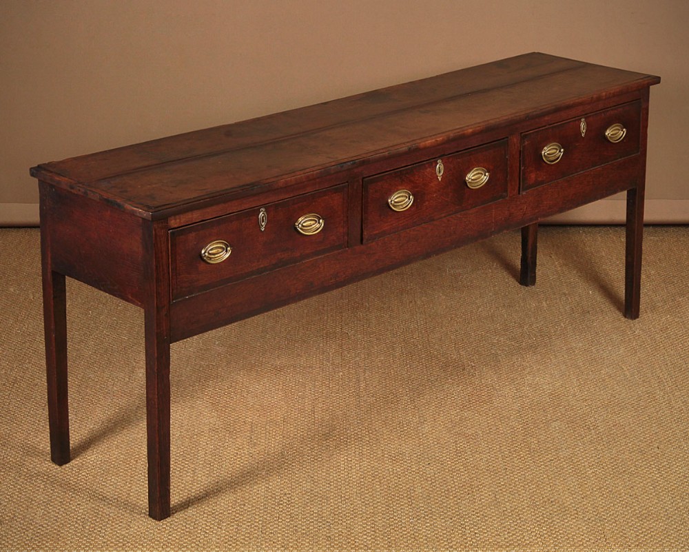 Georgian Oak Dresser Base c.1800.