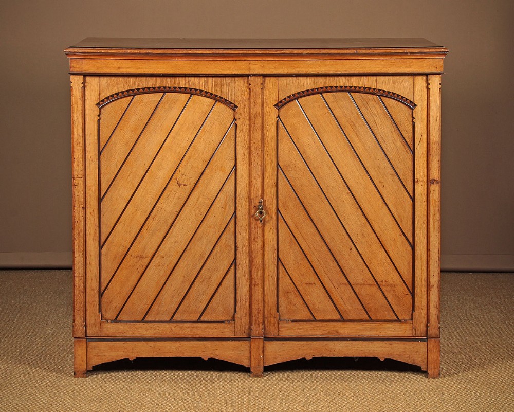 Large Arts & Crafts Oak Side Cabinet c.1870.
