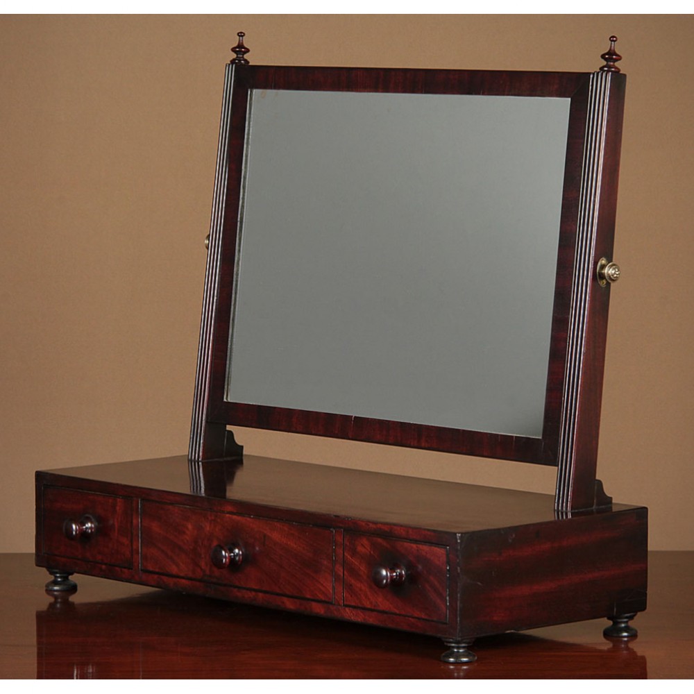 Early 19th.c. Mahogany Dressing Table Mirror with Drawers c.1810.