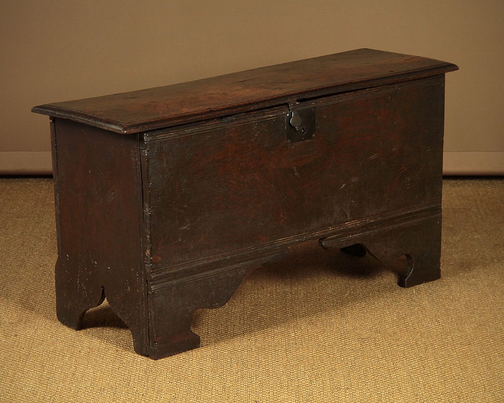 17th.c. Oak Six Plank Coffer c.1640.
