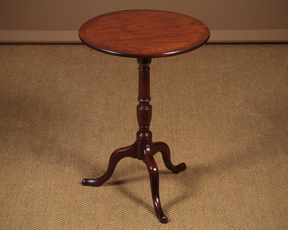 Georgian Mahogany Tripod Table c.1800.