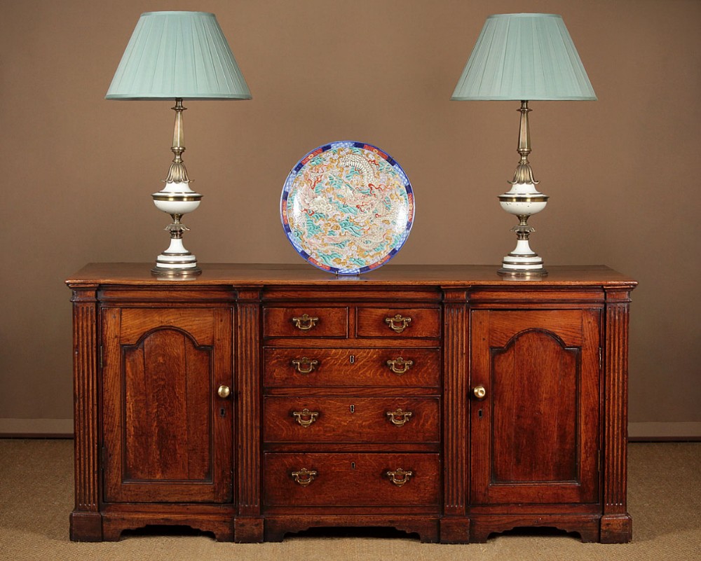 Large Georgian Oak Dresser Base c.1780.