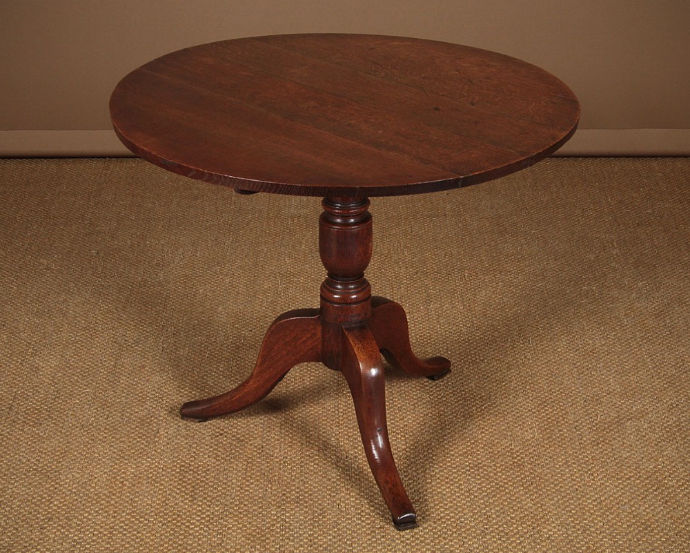 Georgian Oak Tripod Supper Table c.1800.