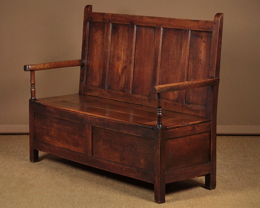 Welsh Oak Box Settle c.1790