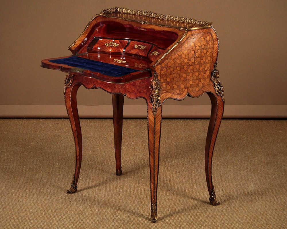 Late 19th.c Walnut & Parquetry Bureau c.1880.