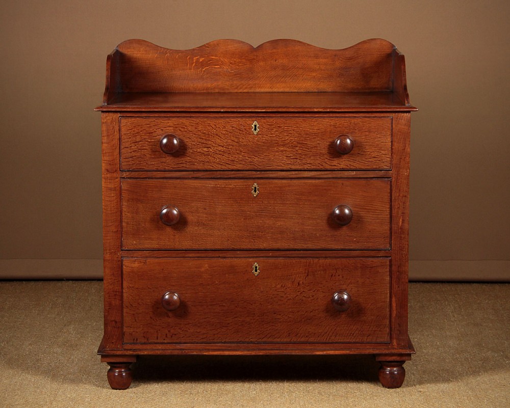 Small Oak Chest of Drawers c.1860