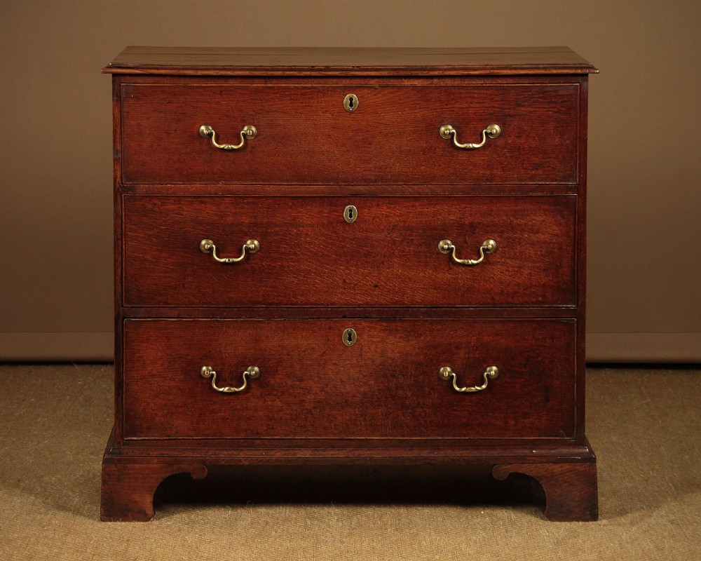 Georgian Oak Chest of Drawers c.1810