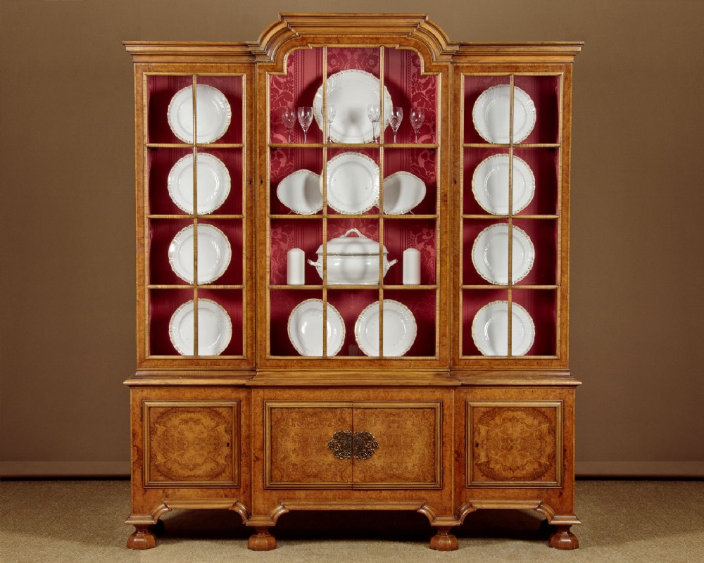 Queen Anne Style Walnut Bookcase by Waring & Gillow c.1932
