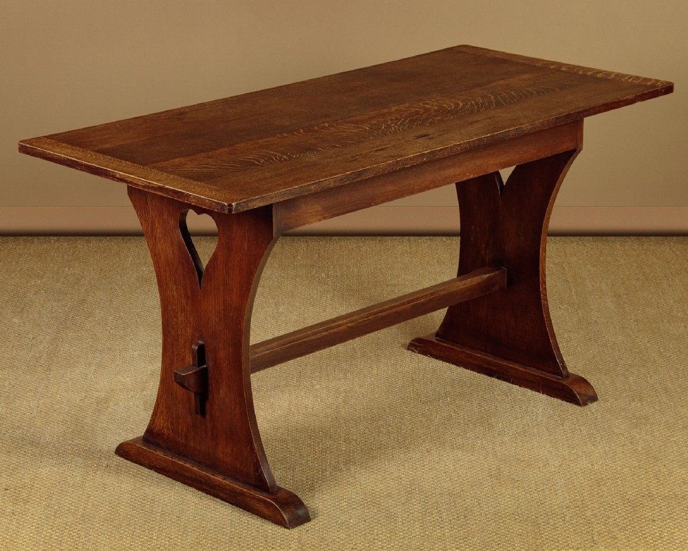 Small Arts & Crafts Oak Dining Table c.1930