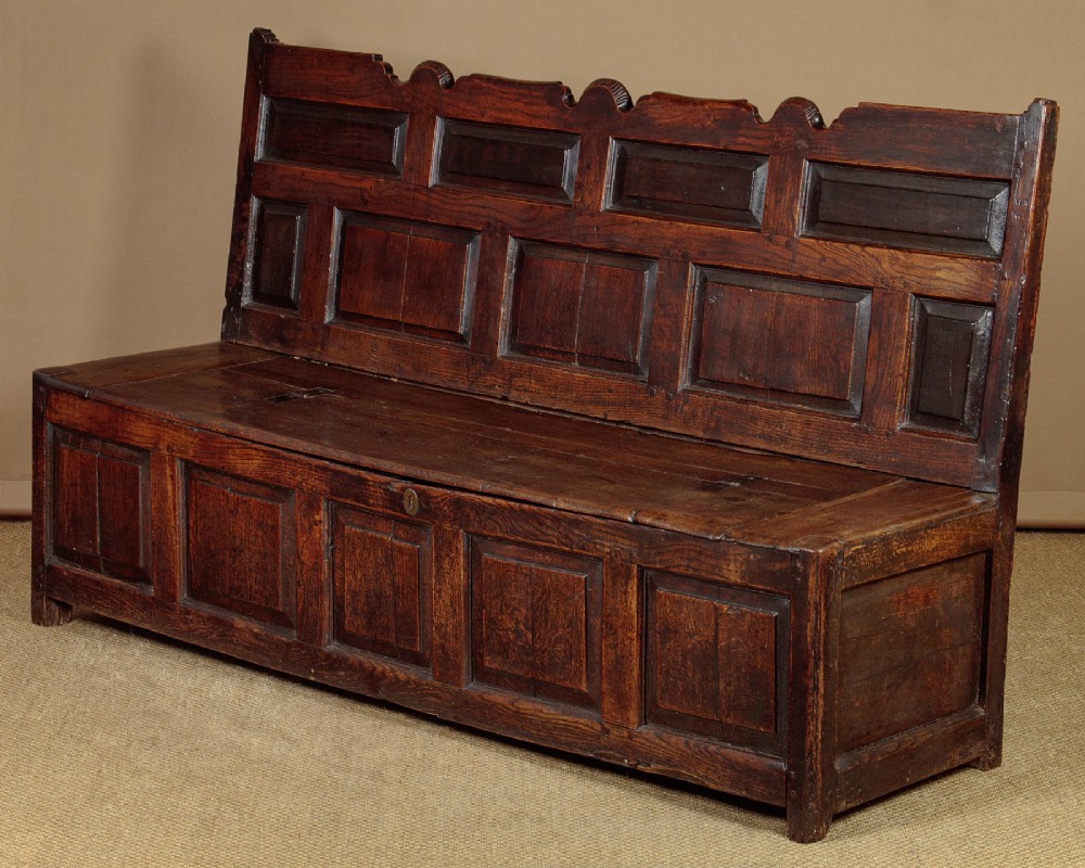 Large Oak Box Settle c.1740